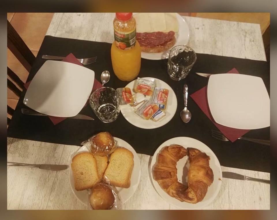 Hostal Can Barrina Arnés Eksteriør bilde